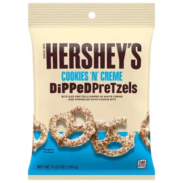 HERSHEY'S Dipped Pretzels Cookies 'N' Creme Snack